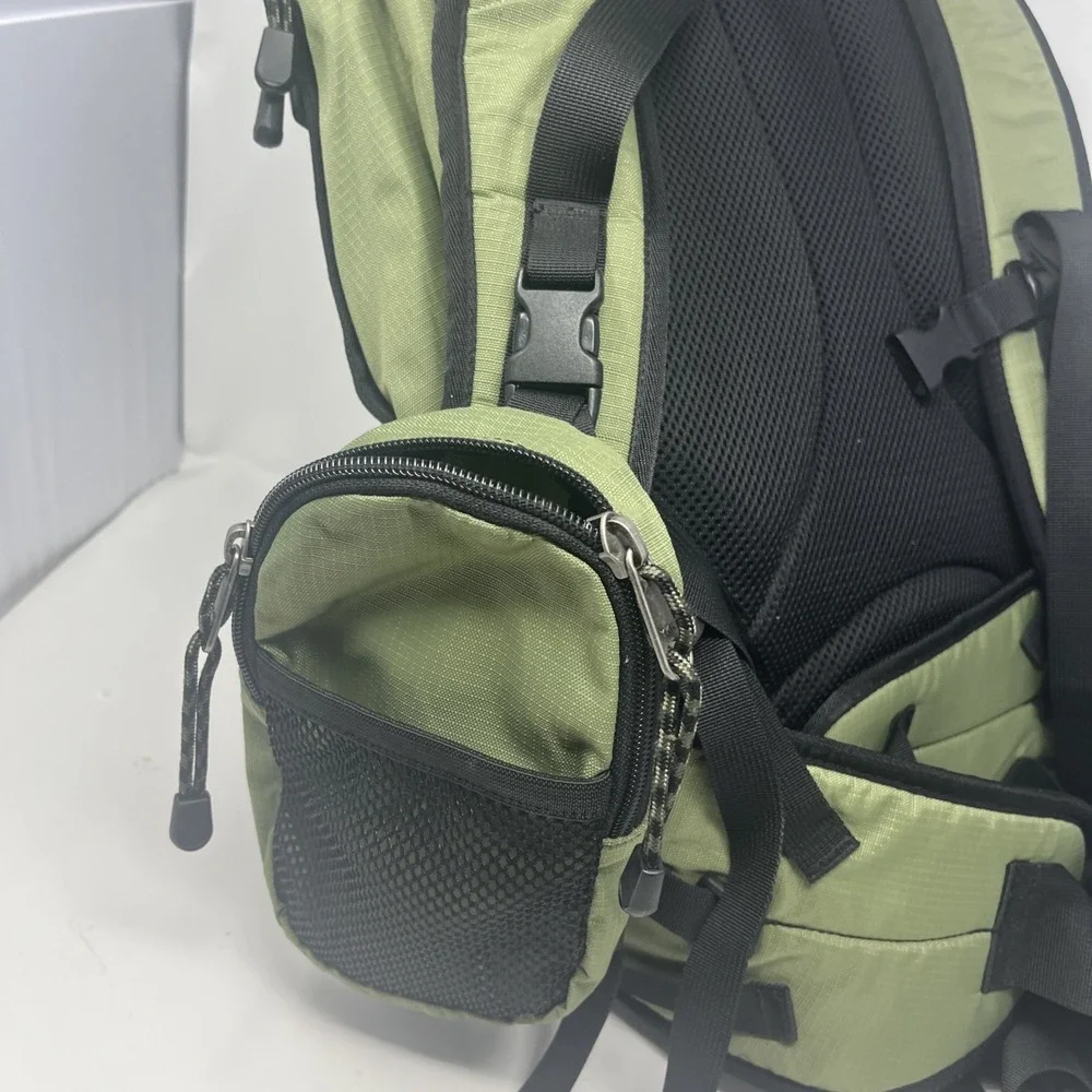 Orvis Fly Fishing Backpack Olive Drab Hiking Rod Bag Water-Resistant